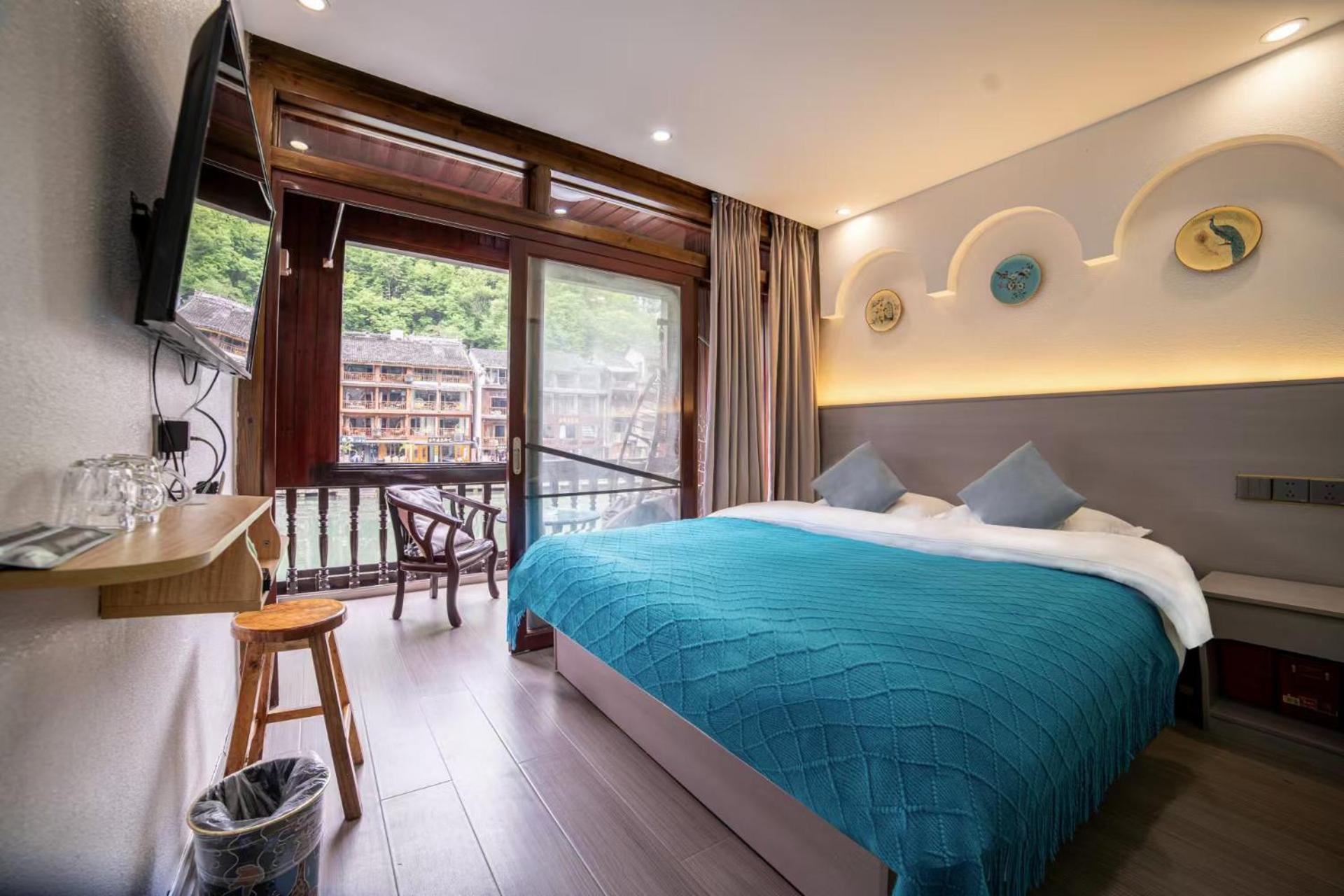 Fenghuang Ancient Town Lazy Cat Riverside Inn Exteriör bild